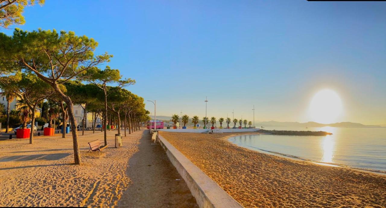 Blue Summer Vibes Duplex Studio For 4P, Ac, Sea View, Parking, Beach At 50M, Spa Access -3 La Ciotat Buitenkant foto
