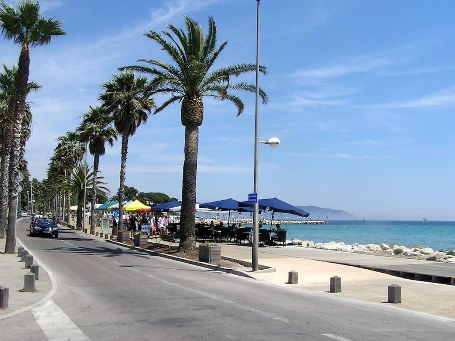 Blue Summer Vibes Duplex Studio For 4P, Ac, Sea View, Parking, Beach At 50M, Spa Access -3 La Ciotat Buitenkant foto
