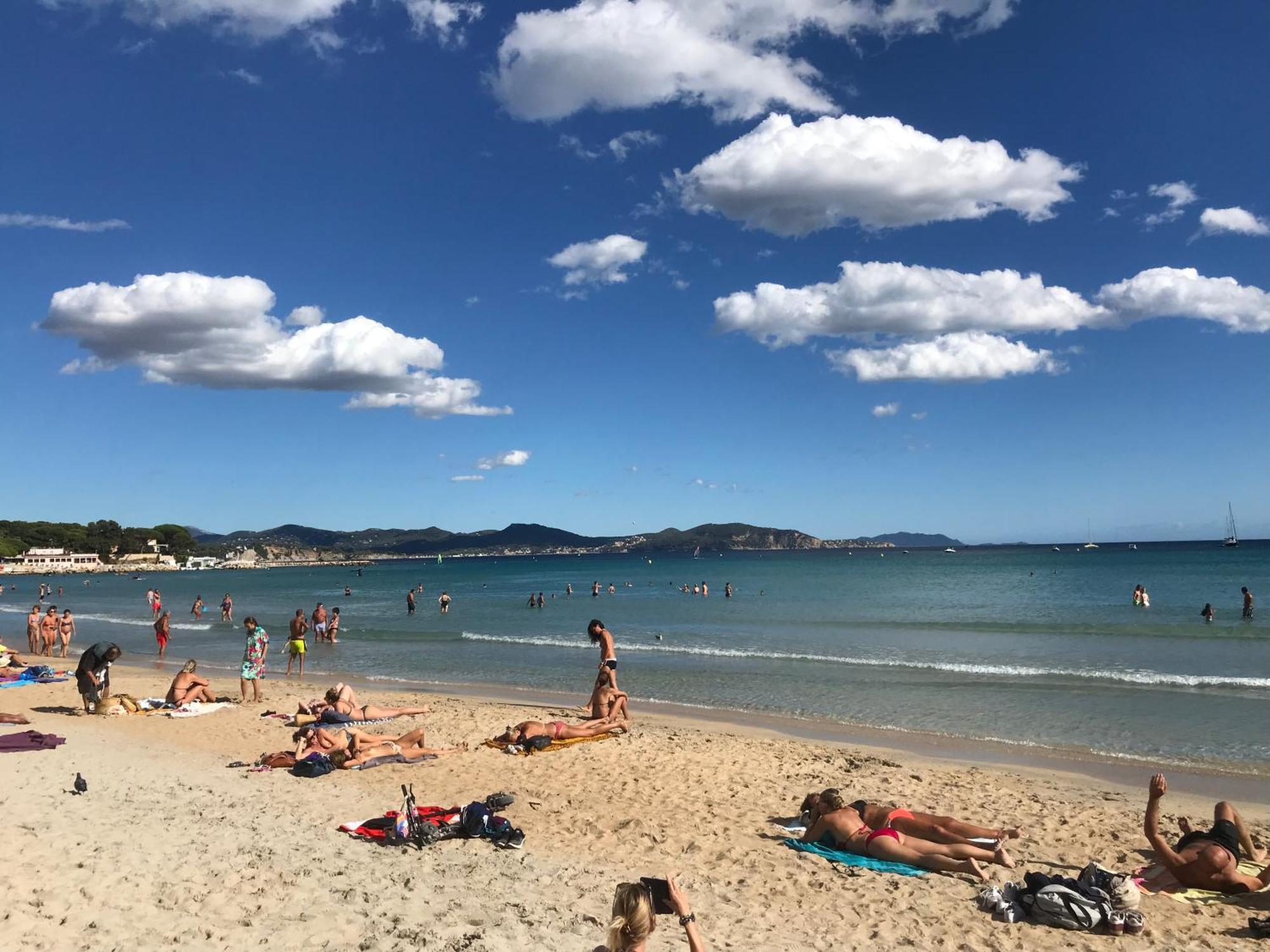 Blue Summer Vibes Duplex Studio For 4P, Ac, Sea View, Parking, Beach At 50M, Spa Access -3 La Ciotat Buitenkant foto